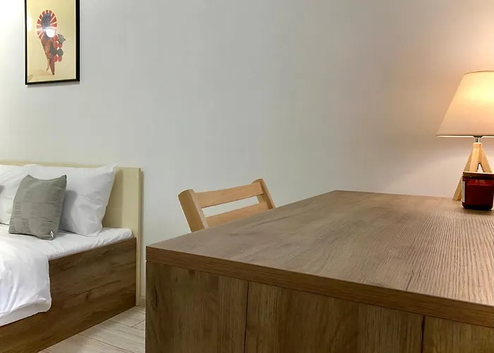 Cozy Next To State Opera With Work Space Stara Zagora