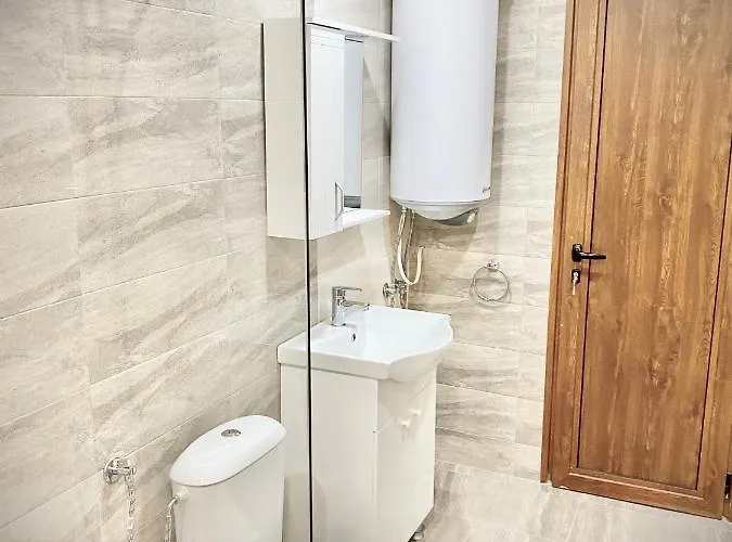 Cozy Next To State Opera With Work Space Appartement *