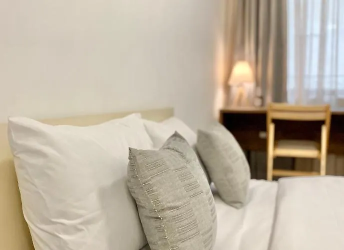 Apartament Cozy Next To State Opera With Work Space